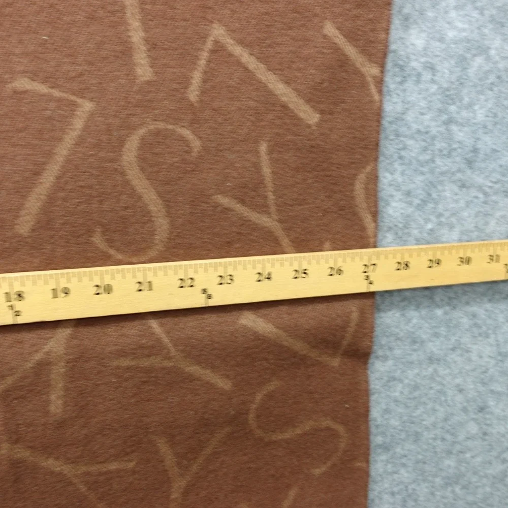 Vintage YVES SAINT LAURENT Wool Scarf Brown YSL Logo Shawl Wrap Fringe 70x140 cm - Picture 4 of 12